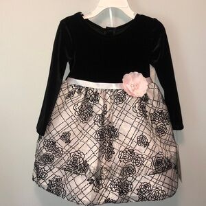 Iris & Ivy Black and White Floral Kids Formal Dress